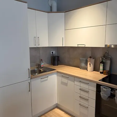 8 1-bed Sleeps 2 W Parking Near Metro Apartmán